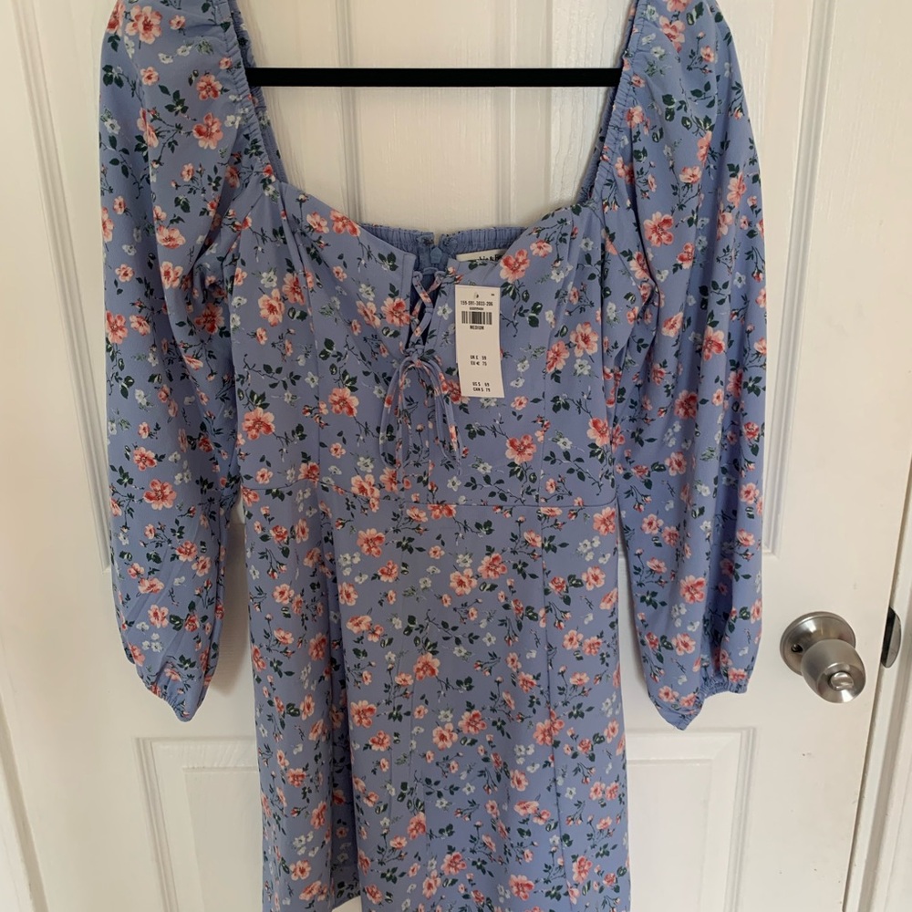 Abercrombie & Fitch Periwinkle’s Puff Sleeve Mini Dress